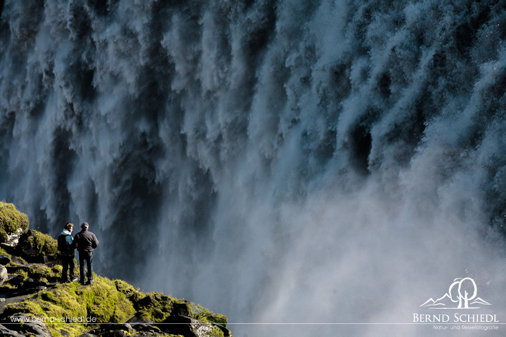 Der mächtige Dettifoss. 100m breit und 45m hoch